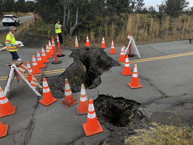 Earthquake damage to Kīlauea Overlook Road